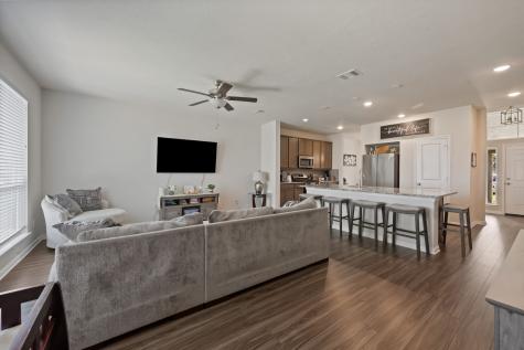 2040 Muscadine Trail Brenham TX 77833