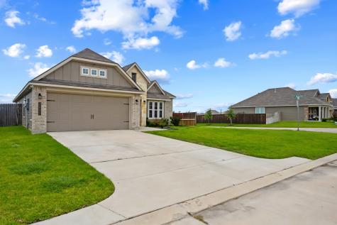 2040 Muscadine Trail Brenham TX 77833