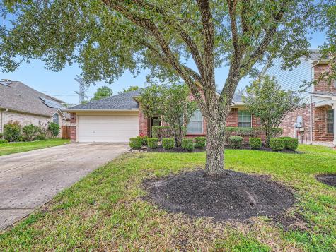 1125 Morning Creek Lane League City TX 77573