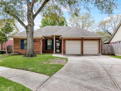 1706 Briarmoor Court Houston TX 77062