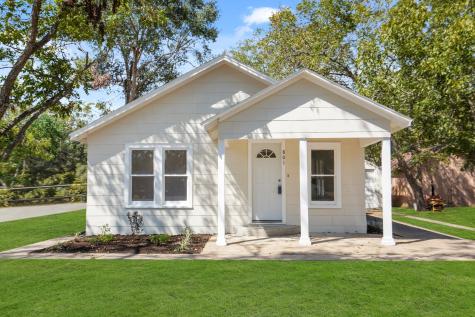 801 Hayden Street El Campo TX 77437