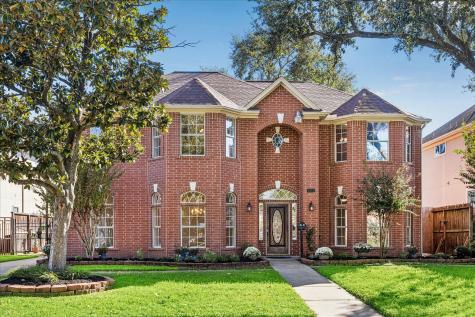 4911 Tamarisk Street Bellaire TX 77401