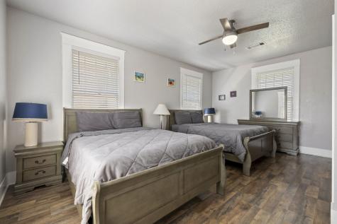 1115 22nd Street Galveston TX 77550
