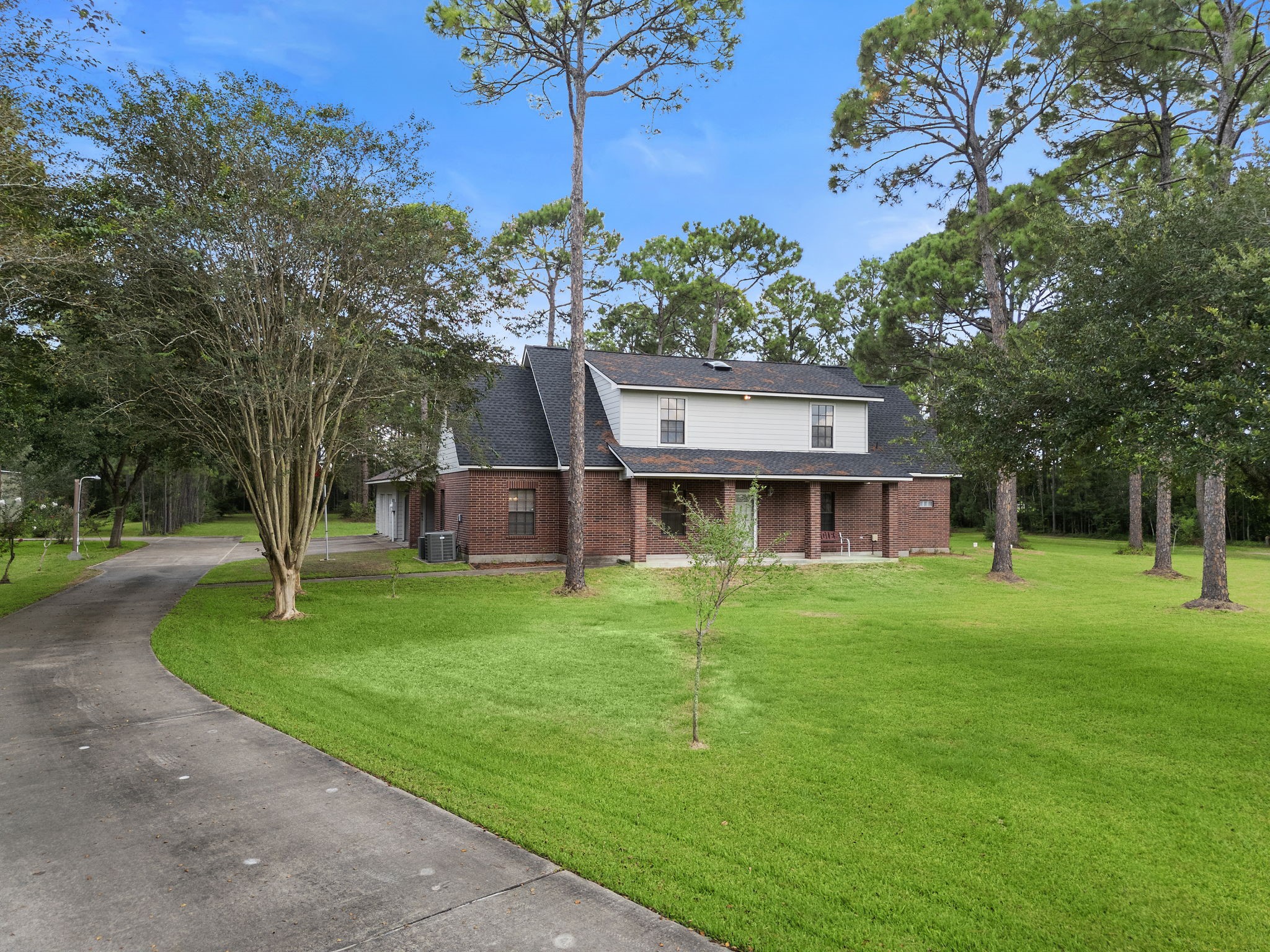691 County Road 351 Alvin TX 77511