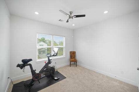 4402 Mckinley Street B Houston TX 77051