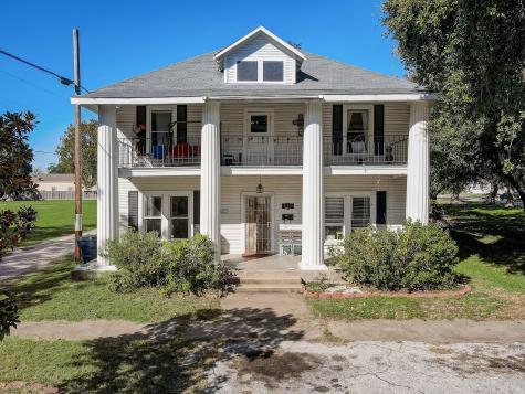 611 Mill King Jr Street Texas City TX 77590