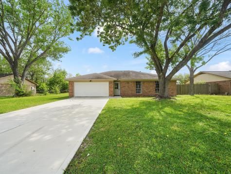 1921 Coupland Drive La Porte TX 77571