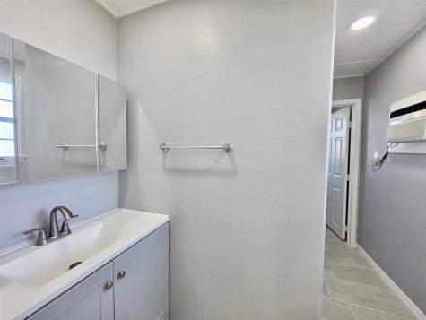 325 Texas Street Freeport TX 77541