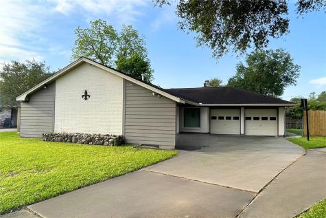 2119 Savanna Court S League City TX 77573