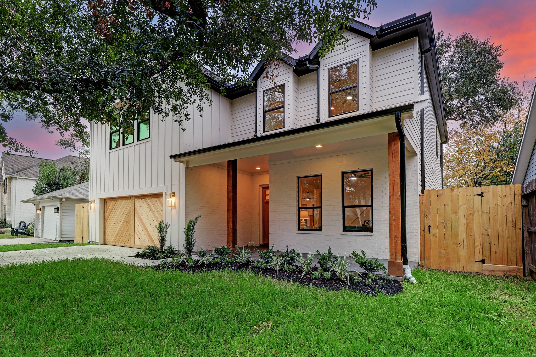 1427 Martin Street Houston TX 77018