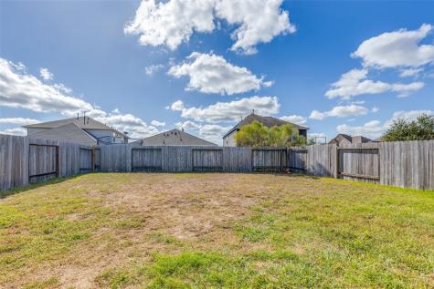 32719 Oak Heights Lane Brookshire TX 77423