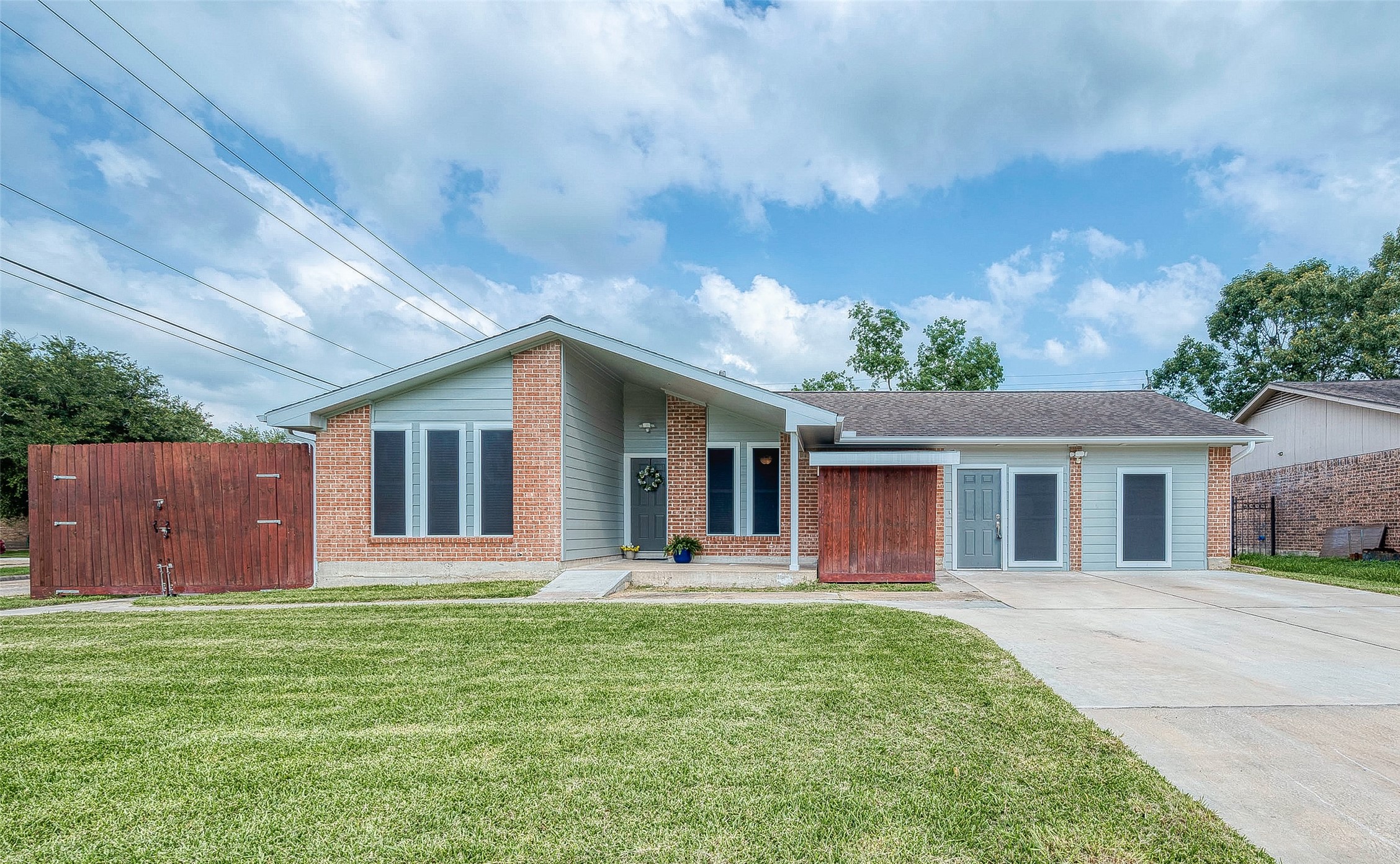 11454 Woodviolet Drive Houston TX 77089