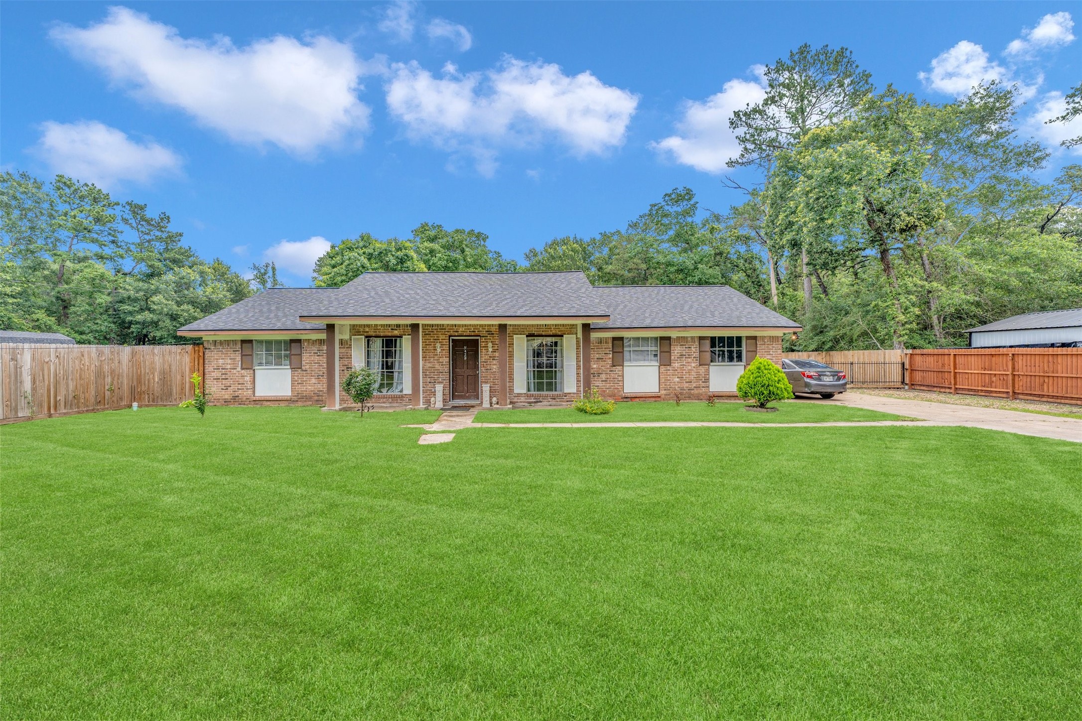 1423 Rustling Oaks Drive Conroe TX 77301