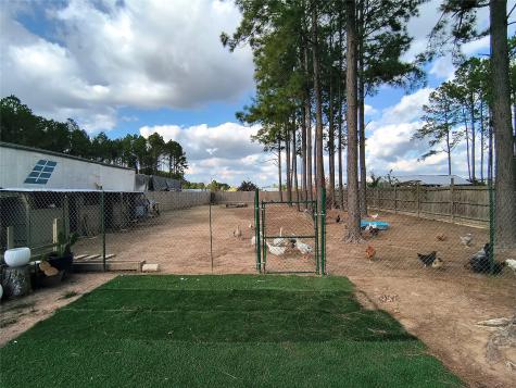 2363 County Road 3548 Cleveland TX 77327