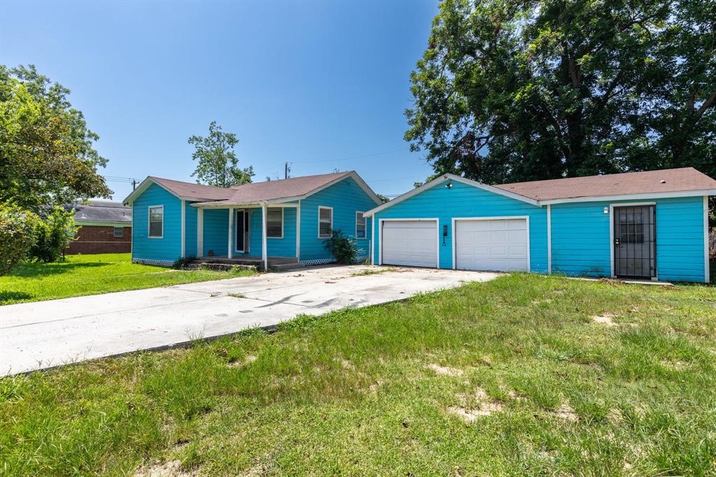 6909 Woodrow Street Texas City TX 77591