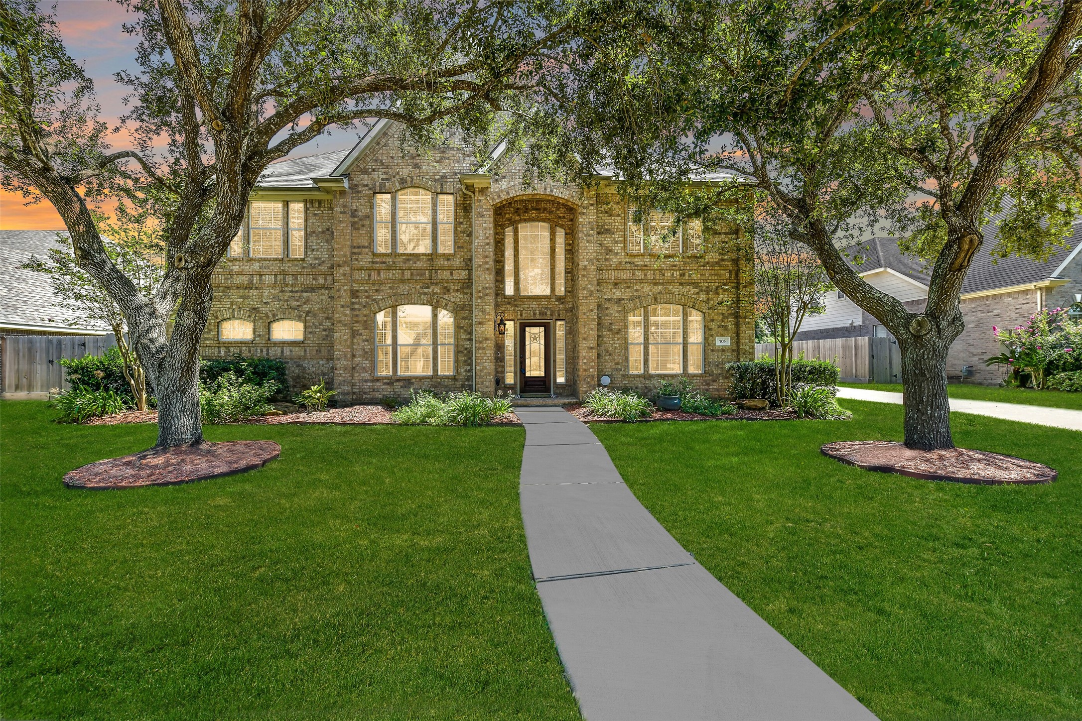 705 High Ridge Drive Friendswood TX 77546