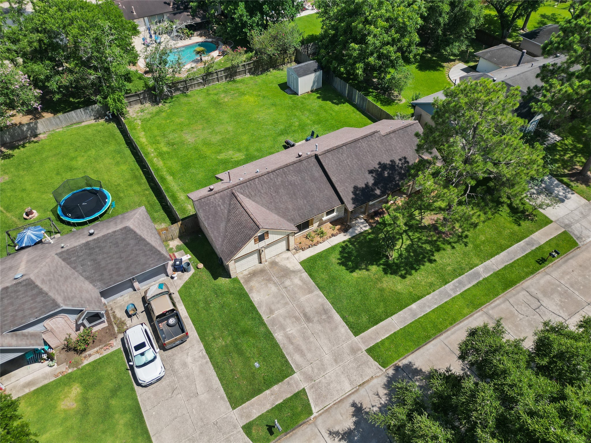 805 Lancaster Drive Friendswood TX 77546