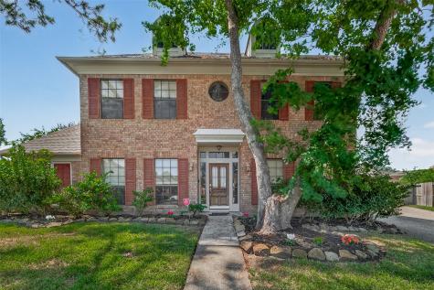 1903 Hillside Oak Lane Houston TX 77062