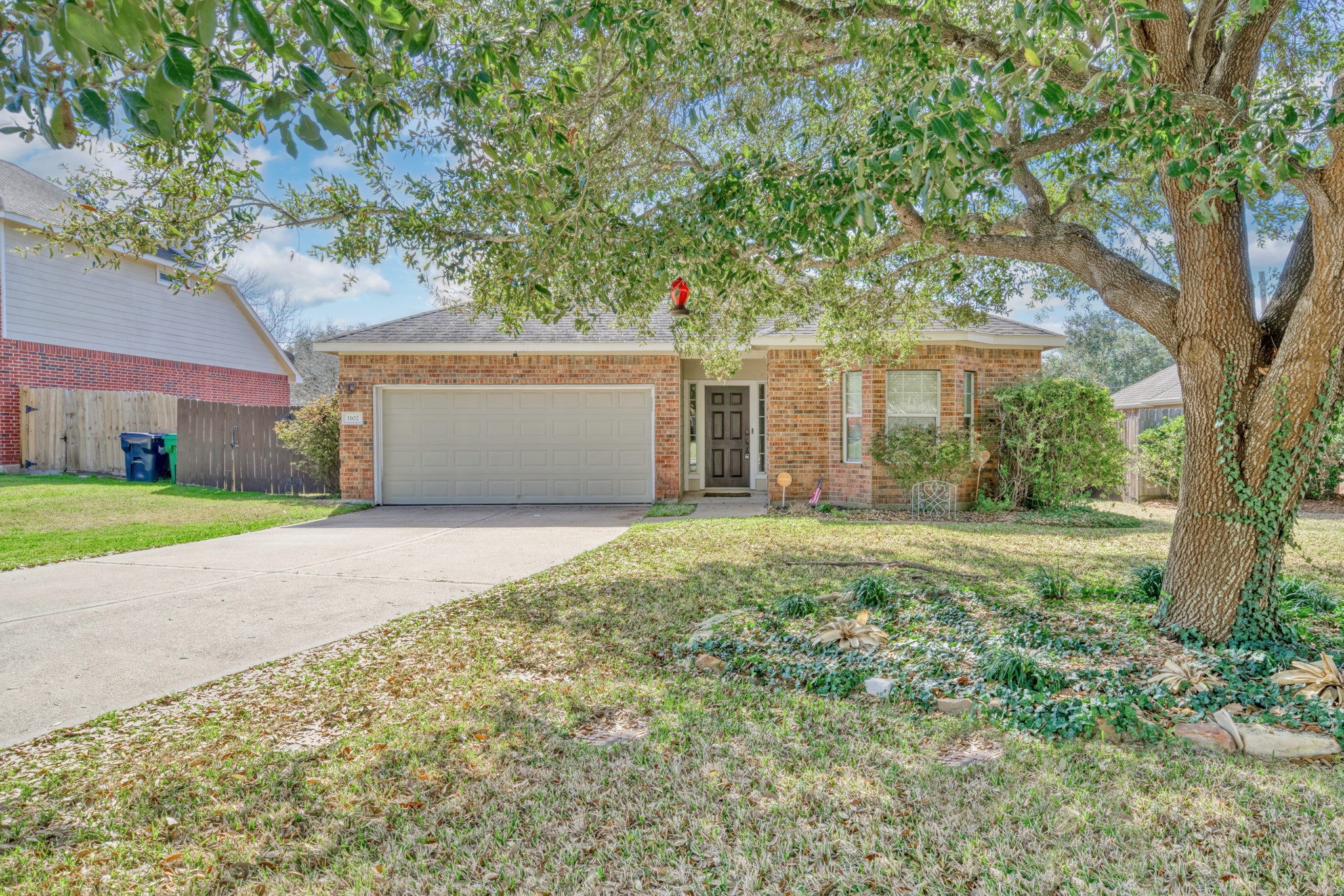 1102 Walnut Bend Brenham TX 77833