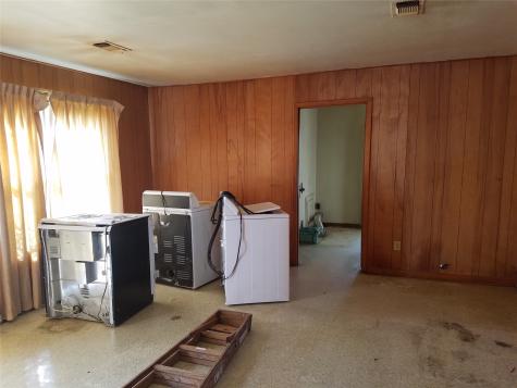 4460 S 5th Street Beaumont TX 77705