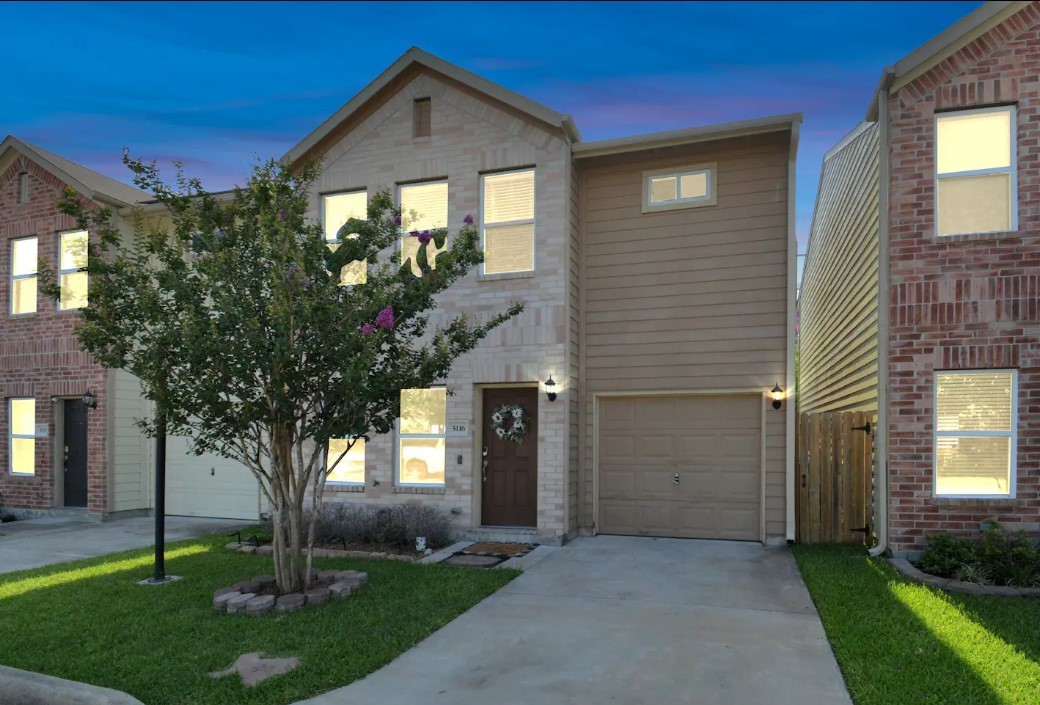 5116 Pinemont Place Houston TX 77092