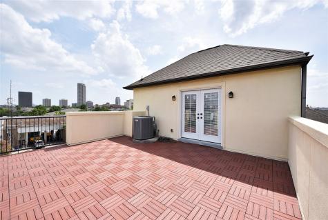 1100 Lakin Street Houston TX 77007