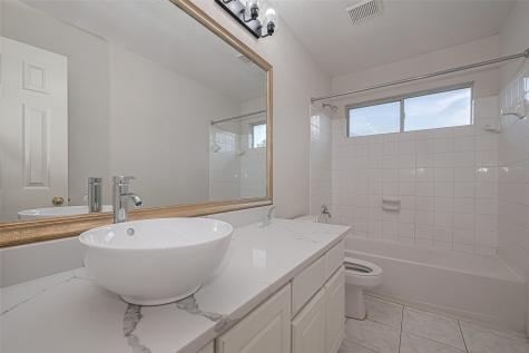 10210 Squirehill Court Houston TX 77070