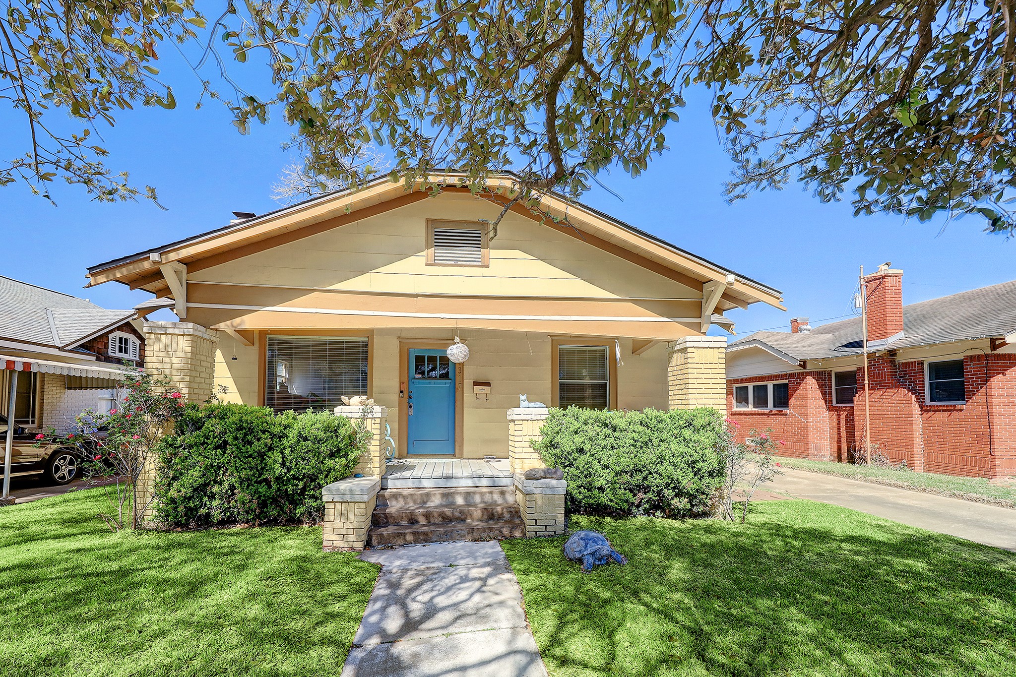 4317 Bell Street Houston TX 77023