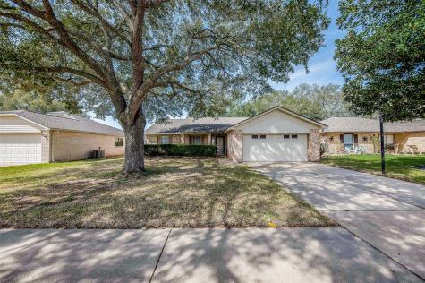 415 Old Colony Drive Richmond TX 77406