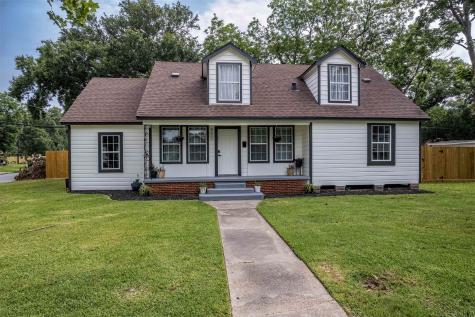 500 Ruth Street Baytown TX 77520
