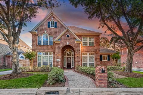 9307 Shady Lane Circle Houston TX 77063