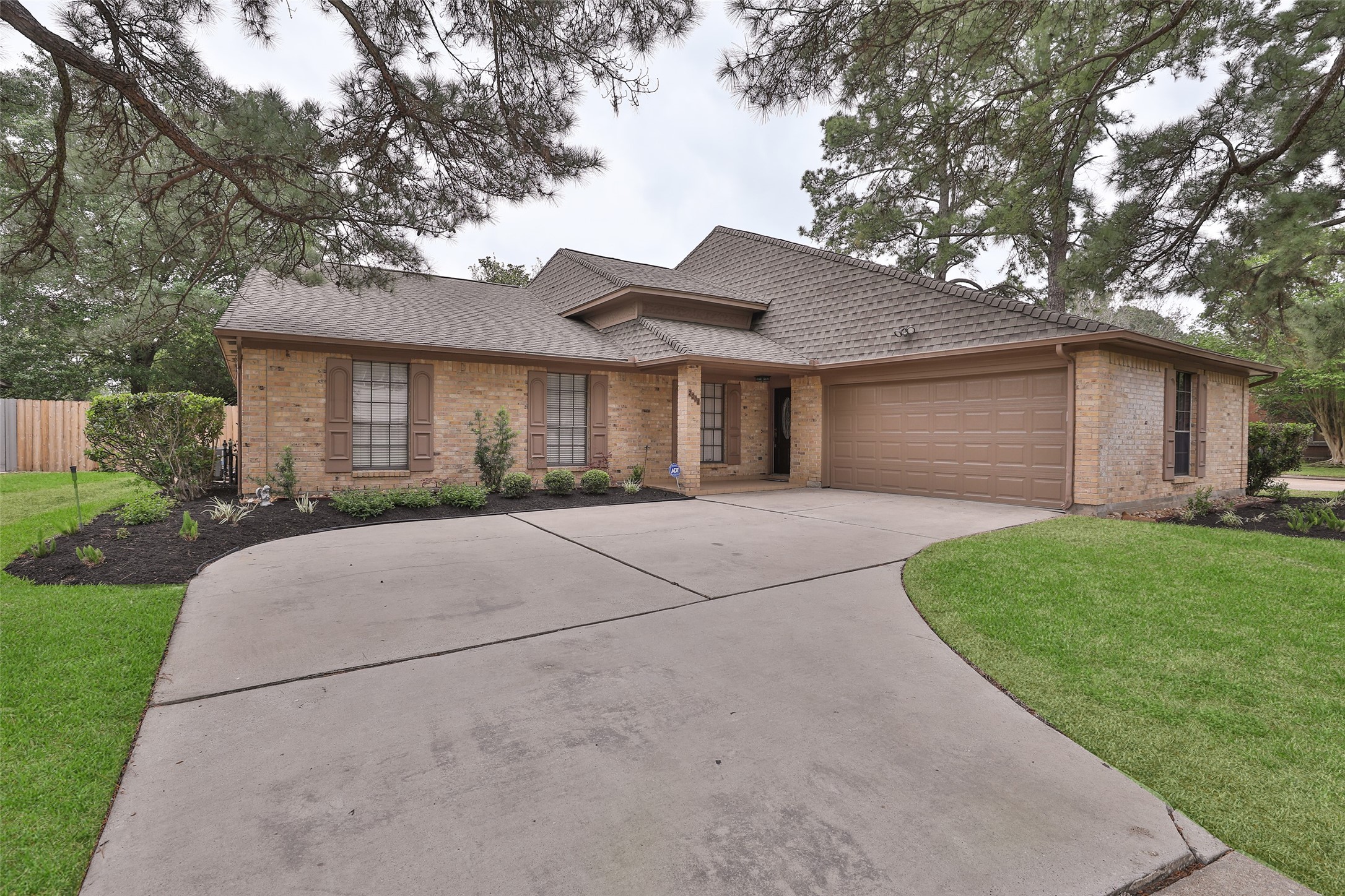 7502 River Garden Drive Houston TX 77095