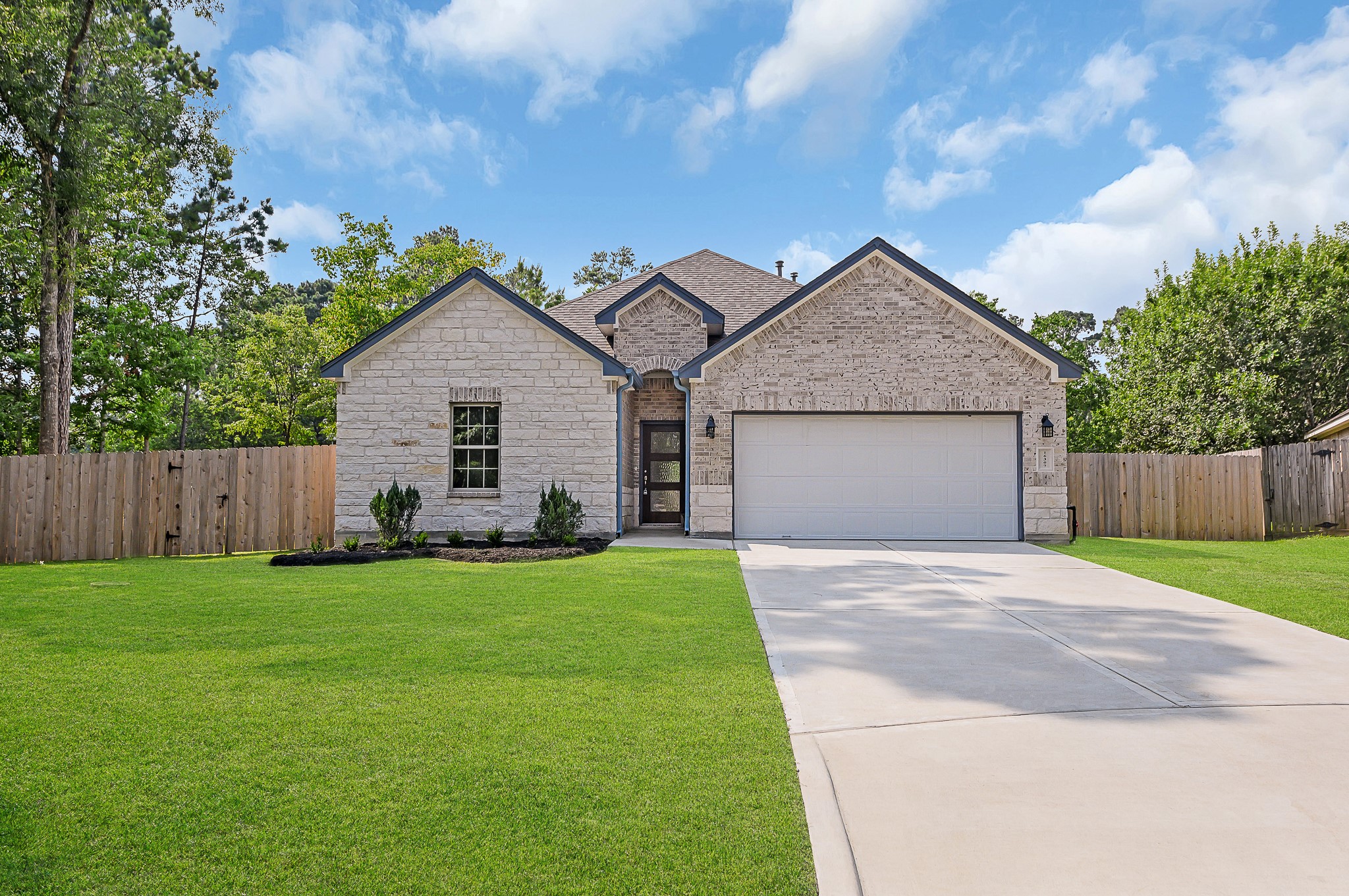 16307 N Helm Court Crosby TX 77532