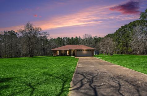 254 County Road 4022 Dayton TX 77535