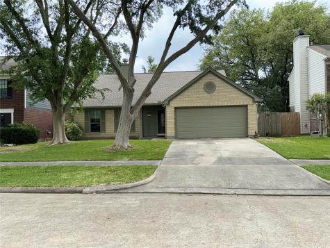 2021 Spinnaker Drive League City TX 77573