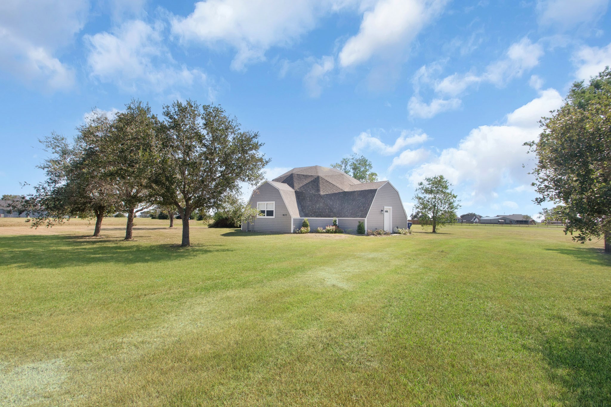 907 Longhorn Trail Angleton TX 77515