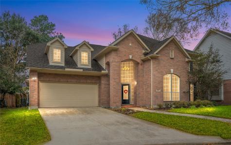 3211 Amber Holly Court Kingwood TX 77345