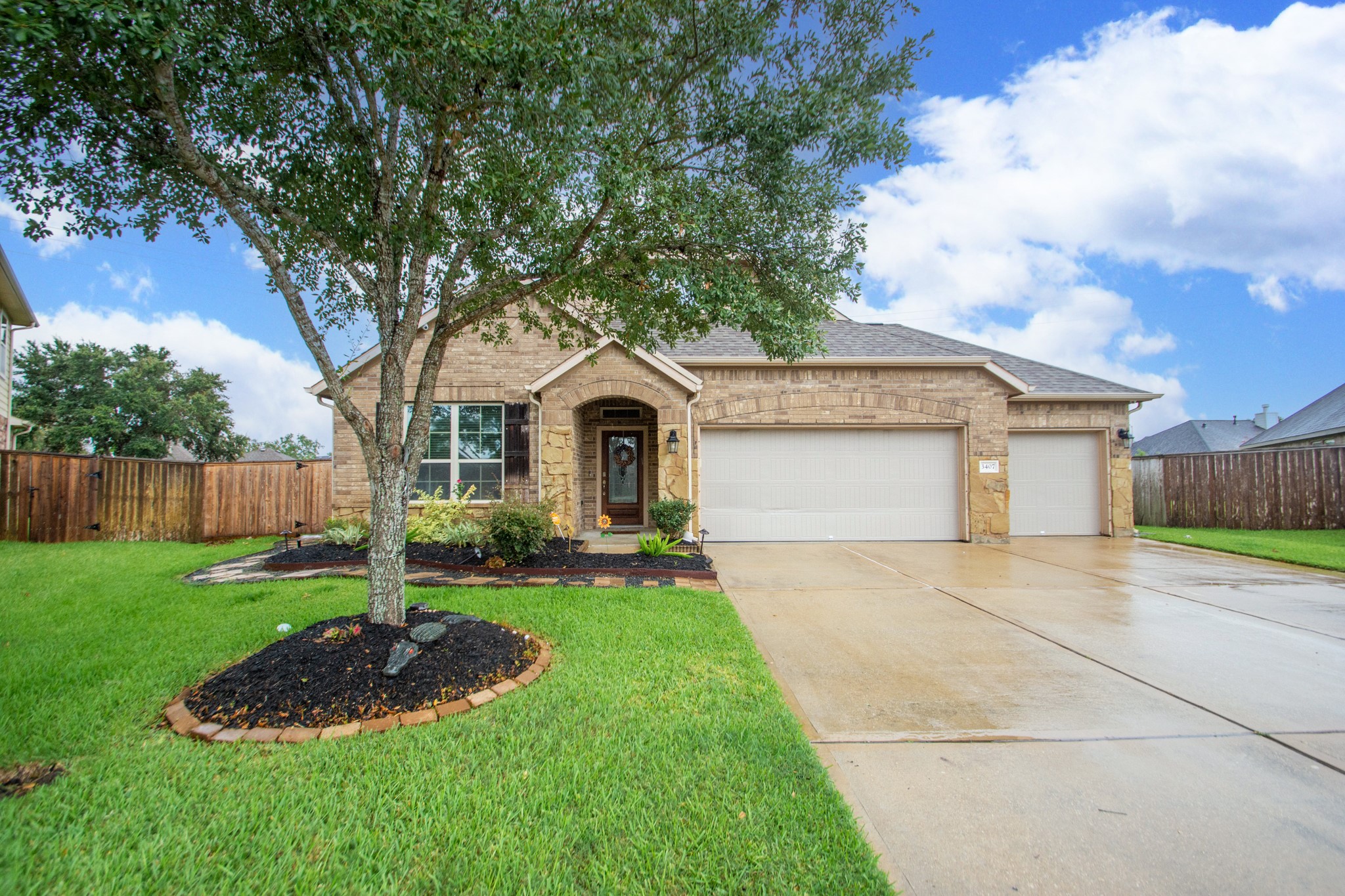 3407 Harvest Valley Lane Pearland TX 77581