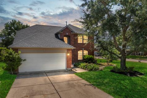 8910 Starlamp Lane Houston TX 77095
