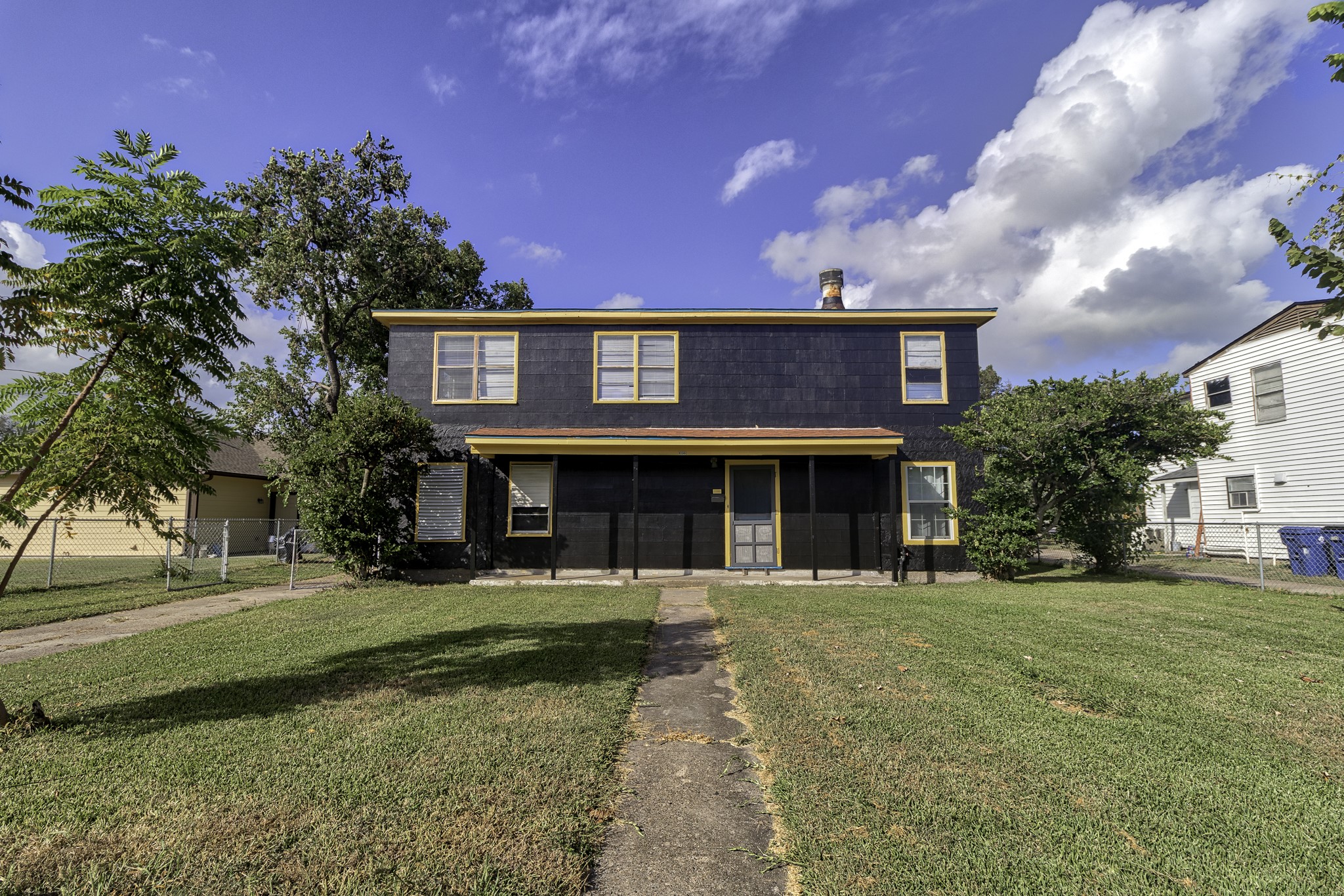 1136 2nd Avenue N Texas City TX 77590