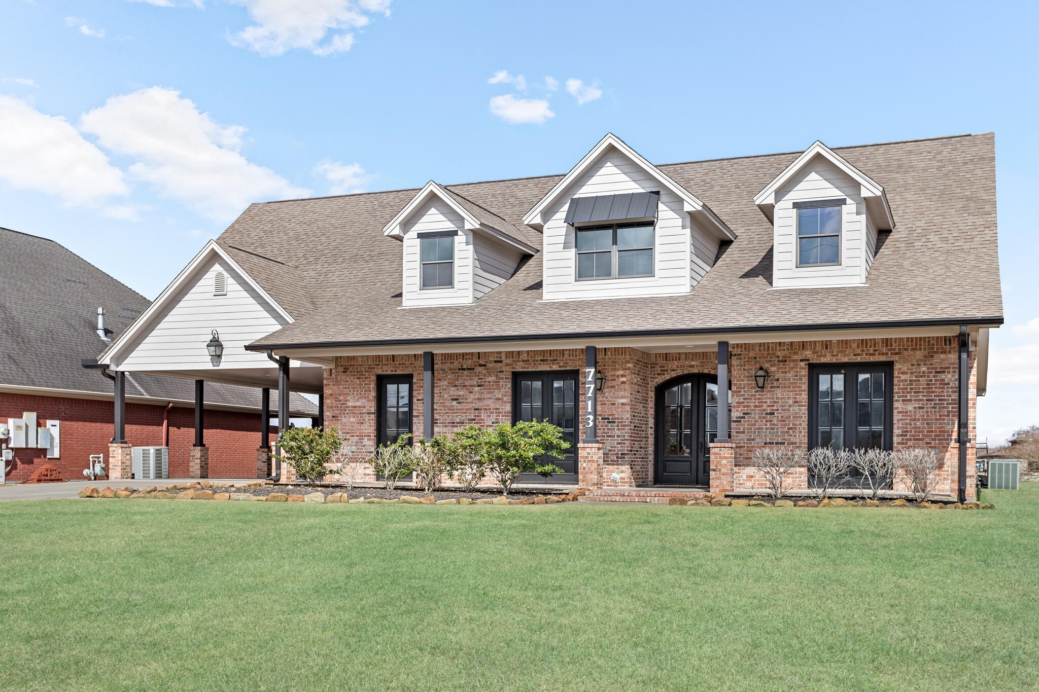 7713 Holmes Road Nederland TX 77627