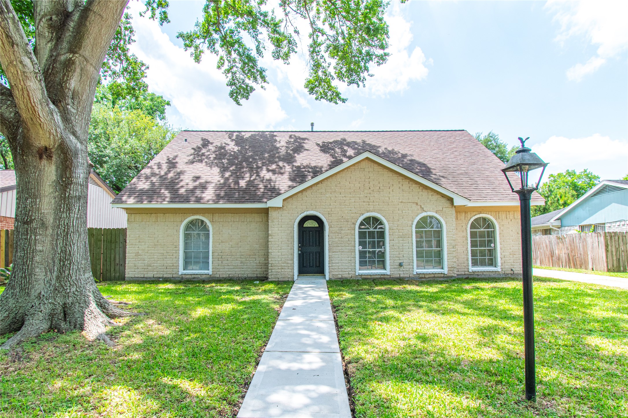 12419 Huntington Field Drive Houston TX 77099
