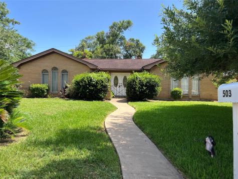 503 N Yaupon Street Richwood TX 77531
