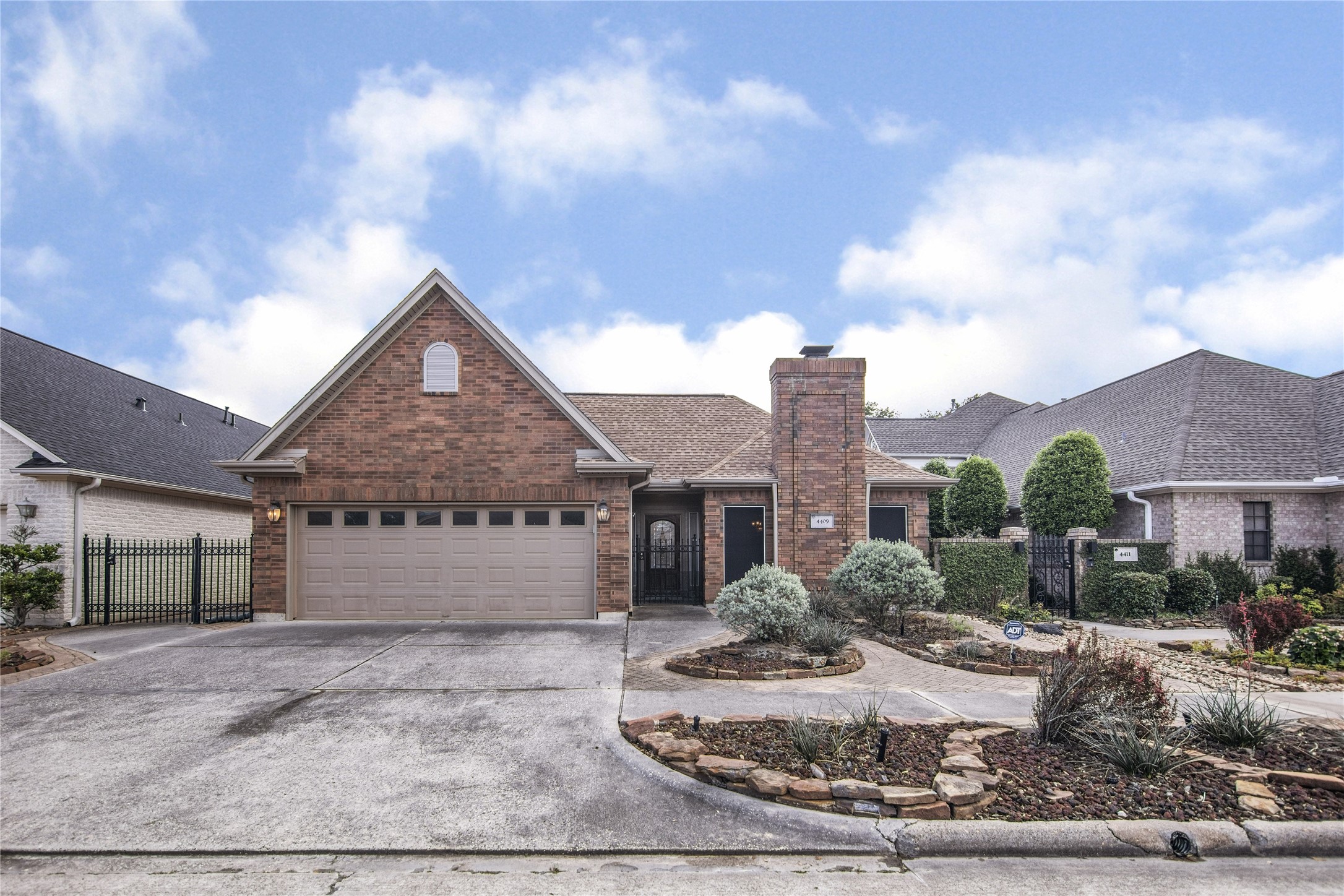 4409 Country Club View Baytown TX 77521