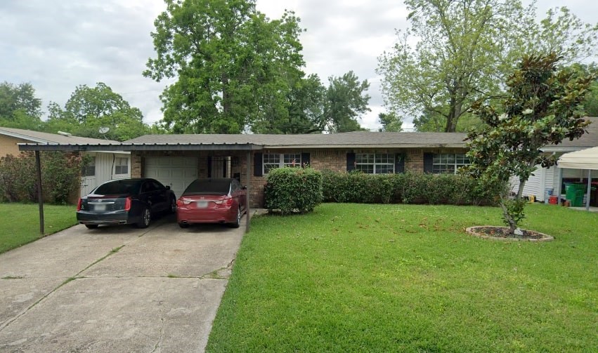 616 Lloyd Lane Baytown TX 77521