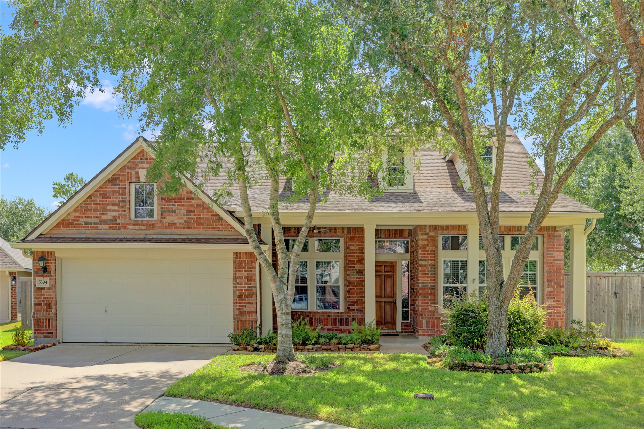 5304 Golf Green Court League City TX 77573