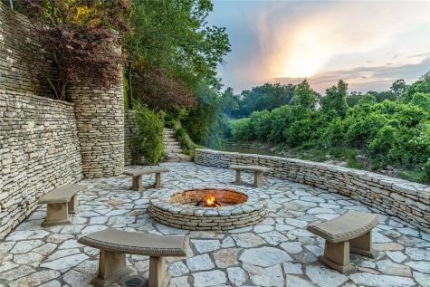 107 Timberwilde Lane Houston TX 77024