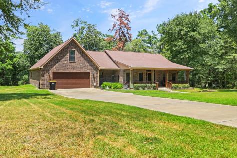 220 Fish Creek Lane Montgomery TX 77316