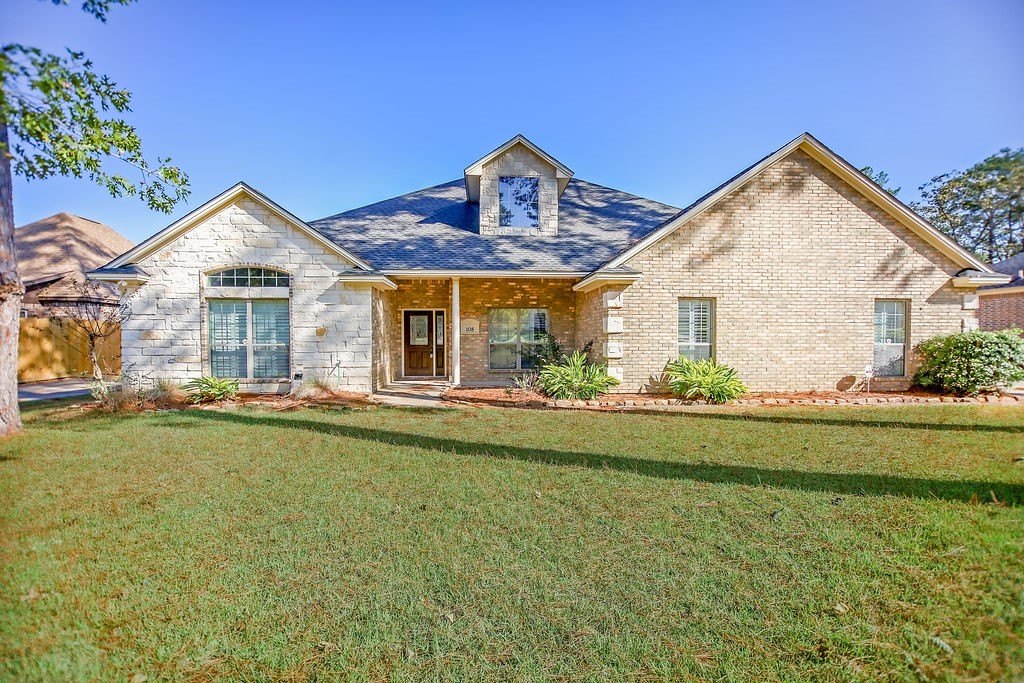 108 Mission Hills Drive Lufkin TX 75901