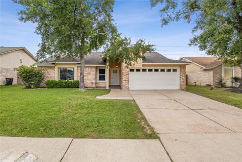 511 N Vista Drive Houston TX 77073